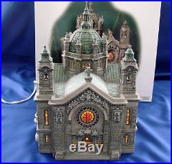 Dept 56 Christmas In The City Cathedral of Saint Paul Patina Dome 56.58930 Mint