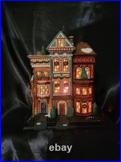 Dept 56 Christmas In The City East Village Row House #56.59266