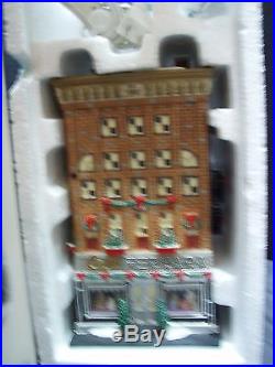 Dept 56 Christmas In The City Ferrara Bakery & Cafe Gently Used! Very Rare
