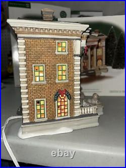 Dept 56 Christmas In The City Hudson Public Library #56.58942