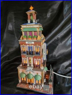 Dept 56 Christmas In The City Paramount Hotel #56.58911