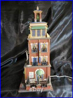 Dept 56 Christmas In The City Paramount Hotel #56.58911