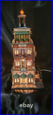 Dept 56 Christmas In The City Paramount Hotel #56.58911 item#322
