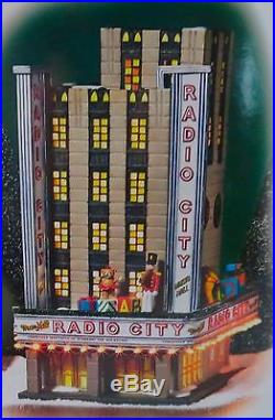 Dept 56 Christmas In The City- Radio City Music Hall- #58924- NIB
