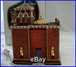 Dept 56 Christmas In The City Sterling Jewelers 56.58926 Mint