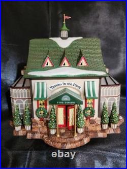 Dept. 56 Christmas In The City Tavern In The Park Restaurant #56.58928 NIB