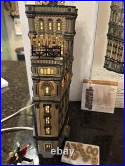 Dept 56 Christmas In The City The Times Tower Special Edition Gift Set 2000 Dept 56 Christmas In The City The Times Tower Special Edition Gift Set 2000