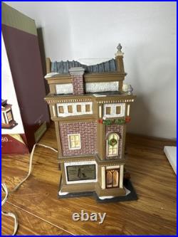 Dept 56 Christmas In The City Victoria's Doll House 59257 Original Box Complete