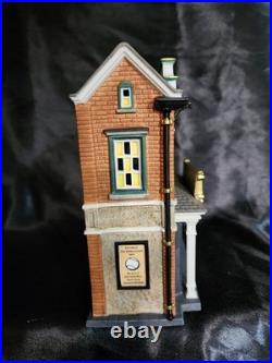 Dept 56 Christmas in the City #59225 MLB NEW YORK YANKEES PUB Brand New #410