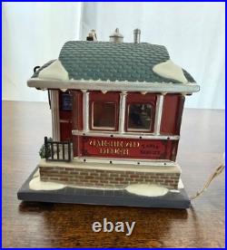 Dept 56 Christmas in the City American Diner #799939 Lighted Building