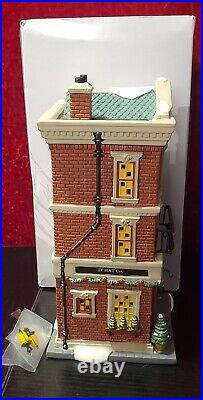 Dept 56 Christmas in the City CIC JT Hat Co 6005381 Haberdashery New York