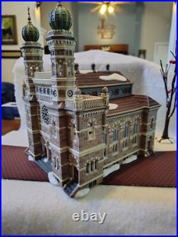 Dept 56 Christmas in the City Central Synagogue Ltd to year of 2002