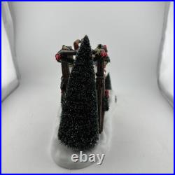 Dept 56 Christmas in the City City Sledding #56.59423 EUC