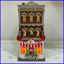 Dept 56 Christmas in the City Downtown Dairy Queen & City Streets Frozen Treats