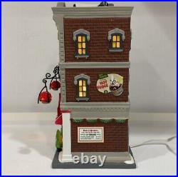 Dept 56 Christmas in the City Downtown Dairy Queen & City Streets Frozen Treats