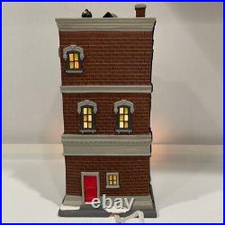 Dept 56 Christmas in the City Downtown Dairy Queen & City Streets Frozen Treats