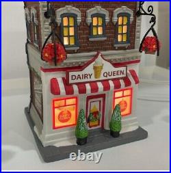 Dept 56 Christmas in the City Downtown Dairy Queen & City Streets Frozen Treats