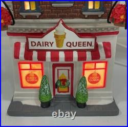 Dept 56 Christmas in the City Downtown Dairy Queen & City Streets Frozen Treats