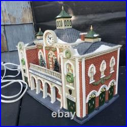 Dept 56 Christmas in the City'Grand Central Railway Station' Retired 56.58881