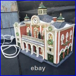 Dept 56 Christmas in the City'Grand Central Railway Station' Retired 56.58881