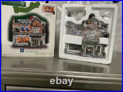 Dept 56 Christmas in the City Hensley Cadillac & Buick 56.59235 2004 Dept 56 Christmas in the City Hensley Cadillac & Buick 56.59235 2004