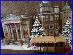 Dept 56 Christmas in the City Hudson Public Library, For the Love of Books
