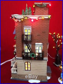 Dept 56 Christmas in the City Parkside Holiday Brownstone