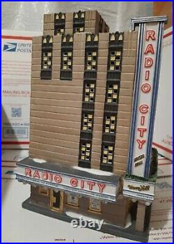 Dept 56 Christmas in the City Radio City Music Hall #58924 Retired Excellent