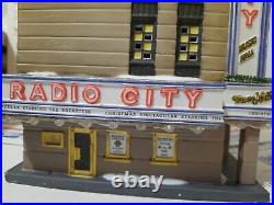 Dept 56 Christmas in the City Radio City Music Hall #58924 Retired Excellent