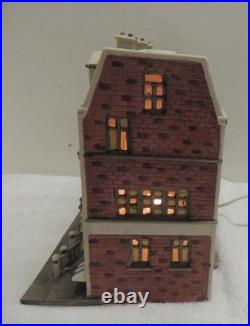 Dept 56 Christmas in the City SUTTON PLACE BROWNSTONES with Box & Light #5961-7