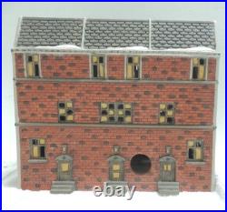 Dept 56 Christmas in the City SUTTON PLACE BROWNSTONES with Box & Light #5961-7