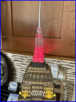 Dept 56 Christmas in the City Series Empire State Building 59207 2003