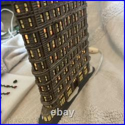 Dept 56 Christmas in the City Series Flatiron Building