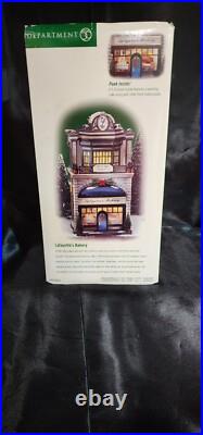 Dept 56 Christmas in the City Series Lafayette's Bakery #58953 Item#319