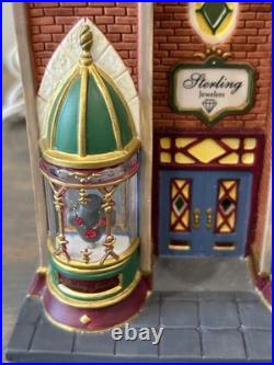 Dept 56 Christmas in the City Sterling Jewelers #56-58926 Retired Great Conditio