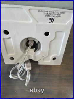 Dept 56 Christmas in the City Sterling Jewelers #56-58926 Retired Great Conditio