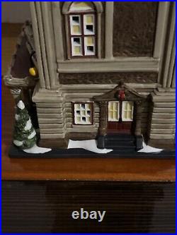 Dept 56 Christmas in the City The Roxy #805537 withBox Complete