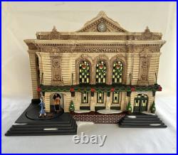 Dept 56 Christmas in the City Union Station Collectors' Edition # 2147 / 7000