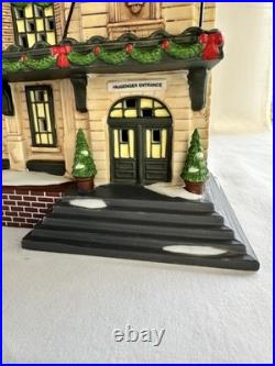 Dept 56 Christmas in the City Union Station Collectors' Edition # 2147 / 7000