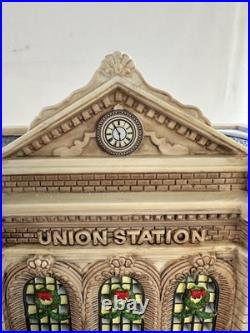 Dept 56 Christmas in the City Union Station Collectors' Edition # 2147 / 7000