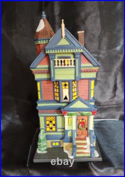 Dept. 56 Christmas in the city 755 PACIFIC HEIGHTS #4036494 Item#311
