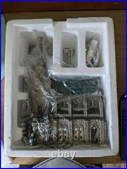 Dept 56 Christmas in the city Cathedral of St. Nicholas #59248 Mint Condition