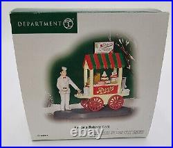 Dept 56, Christmas in the city, Ferrara Bakery Cart, rare and hard to find