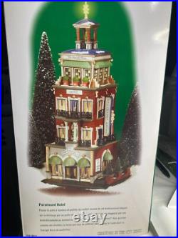 Dept 56, Christmas in the city Paramount Hotel #58911 with box, sleeve & light Dept 56, Christmas in the city Paramount Hotel #58911 with box, sleeve & light