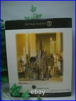 Dept 56 Christmas in the cityCathedrl of St. Nicholas #59248 Mint Condition