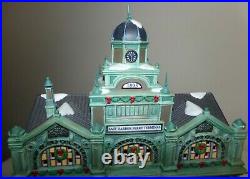 Dept 56 East Harbor Ferry Terminal 59254 Christmas In The City # 2005 Of 15,000