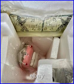 Dept 56 Elvis Presley's Graceland Christmas Special Edition Gift Set No Adapter