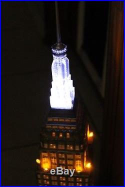 Dept 56 Empire State Building Christmas in the City 3 Light Tower #56.59207 NYC