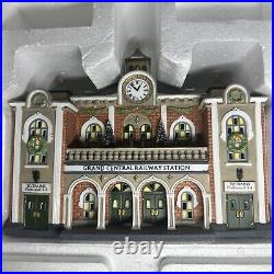 Dept 56 Grand Central Railway Station Christmas in the City 58881 with GOOD Light