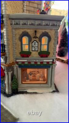 Dept 56 Jamison Art Center 56.59261 Christmas in the City Limited Edition Box